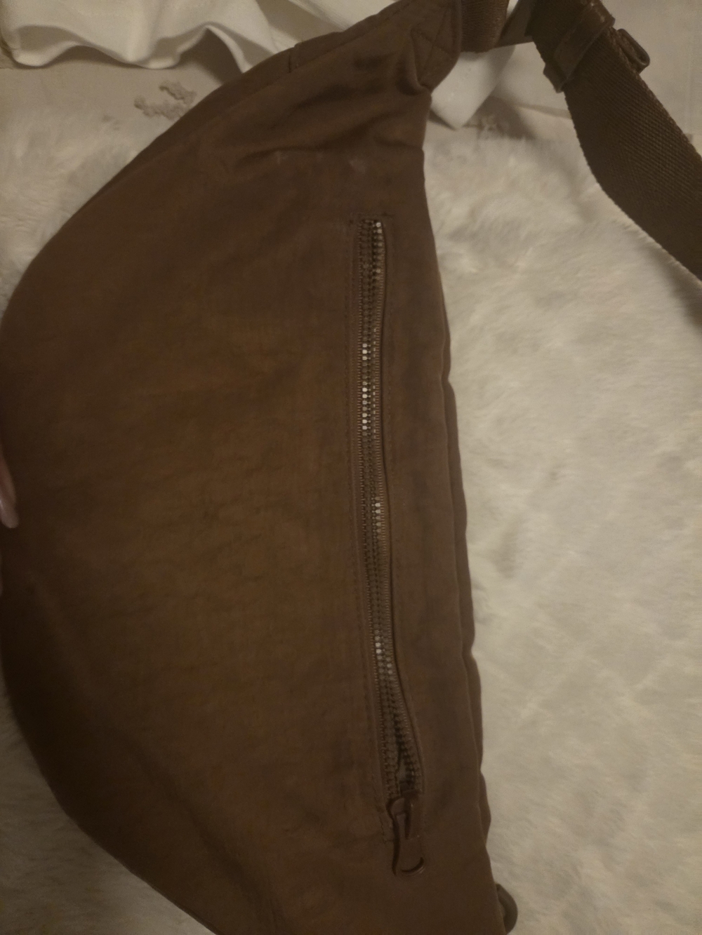 BEIS Brown Crossbody Sling Bag - Picture 4 of 12